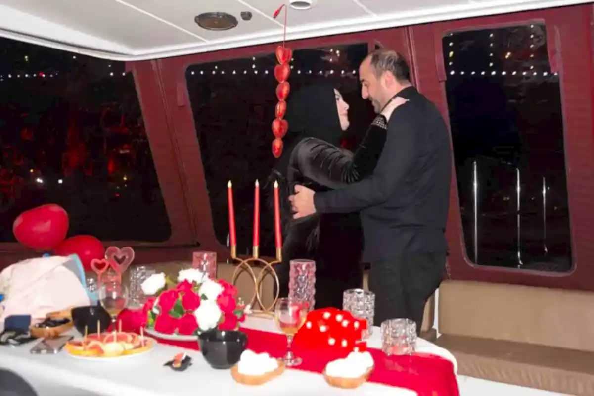 teknede evlilik yıldönümü